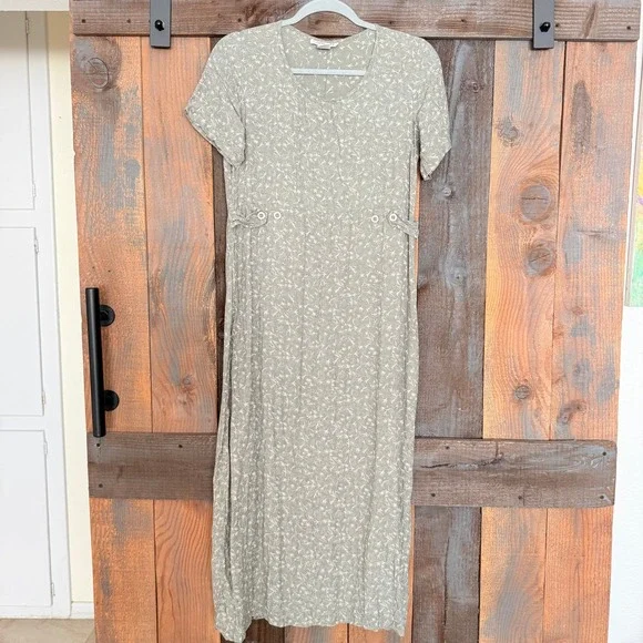 Vintage Cherokee Sage Green Floral Rayon Maxi Dress Womens 6 Short Sleeve 90s - Picture 1 of 6